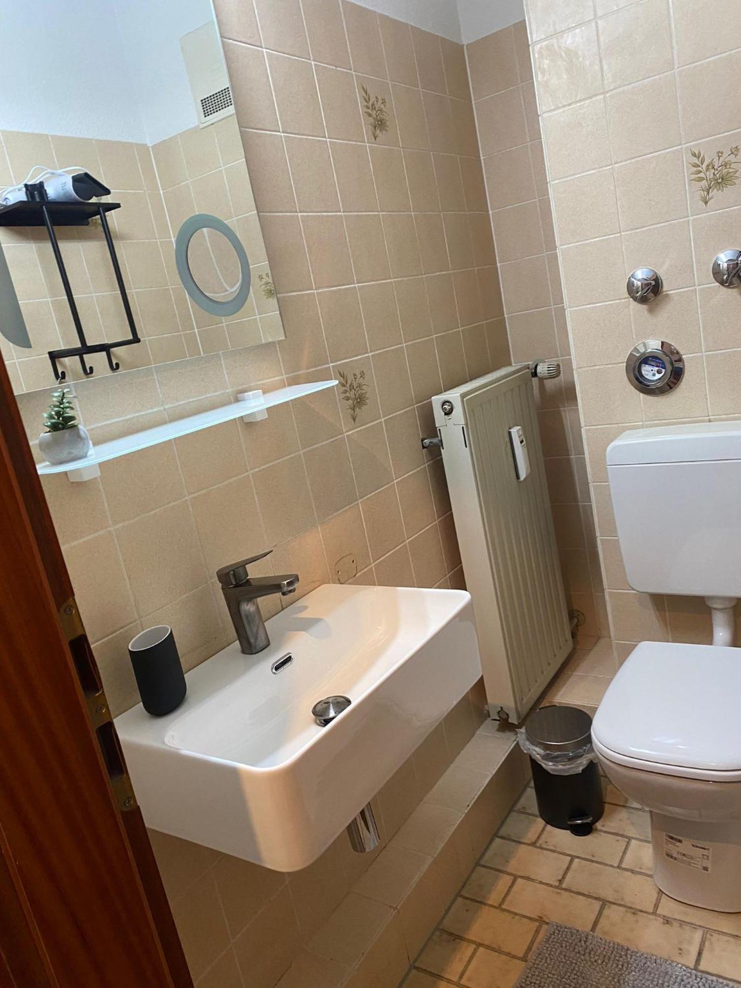 Charmante 1 Zimmerwohnung Mit Stellplatz Βίρτσμπουργκ Εξωτερικό φωτογραφία