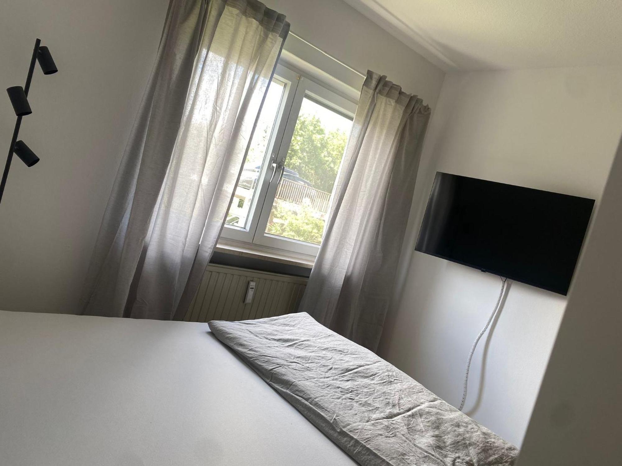 Charmante 1 Zimmerwohnung Mit Stellplatz Βίρτσμπουργκ Εξωτερικό φωτογραφία